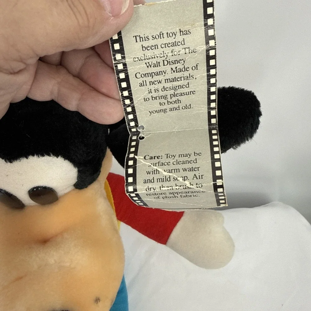 VTG Walt Disney World Goofy Plush 15
